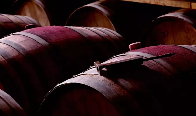 The Role of Wine Barrels in Winemaking: A Journey from Oak to Glass
