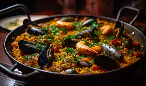 Paella Party: A Live Cooking Experience Img
