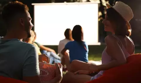 Movie Night in the Vines - Twister!