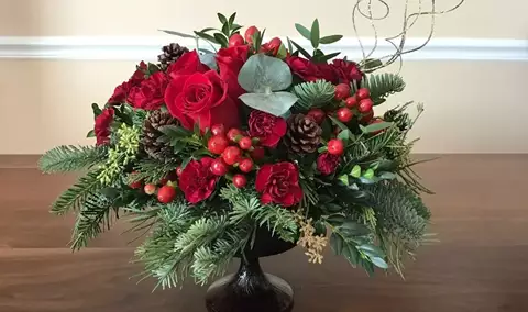 Holiday Centerpieces & Cheer Img